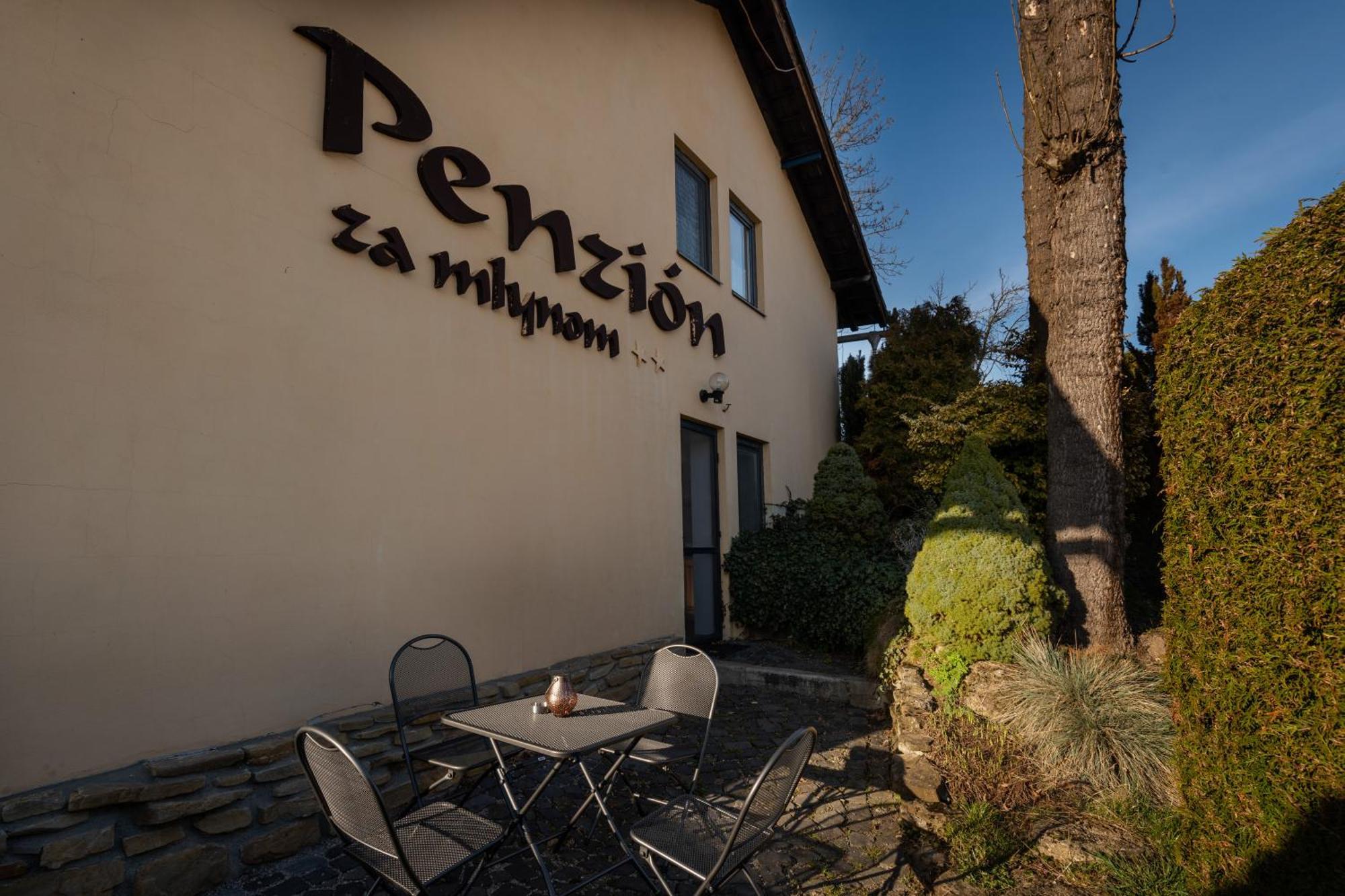Penzion Za Mlynom Liptovská Teplá Exteriör bild