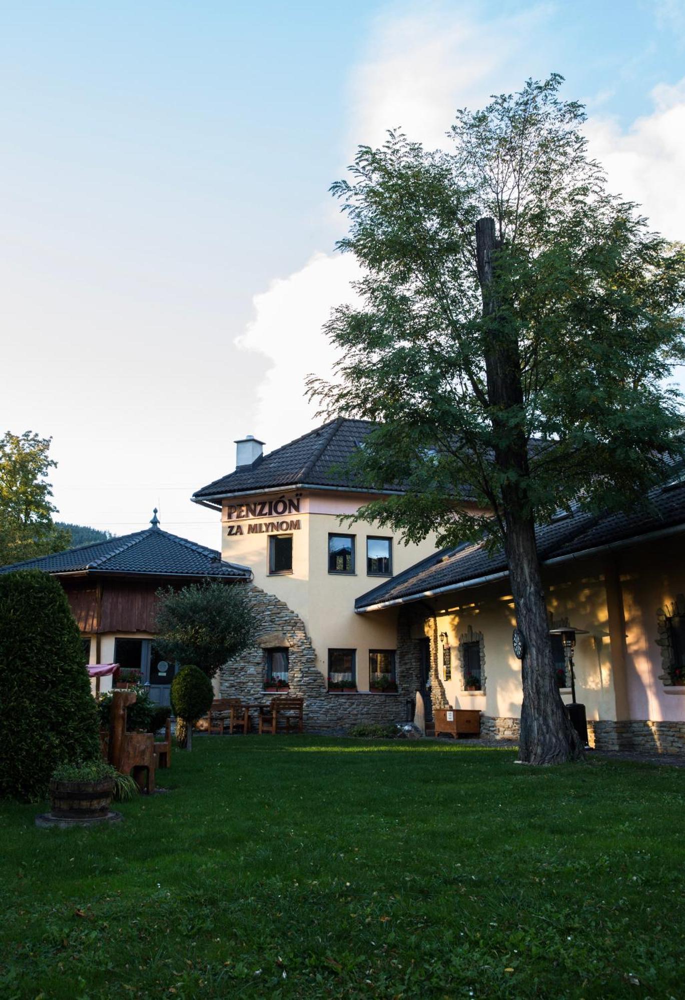 Penzion Za Mlynom Liptovská Teplá Exteriör bild