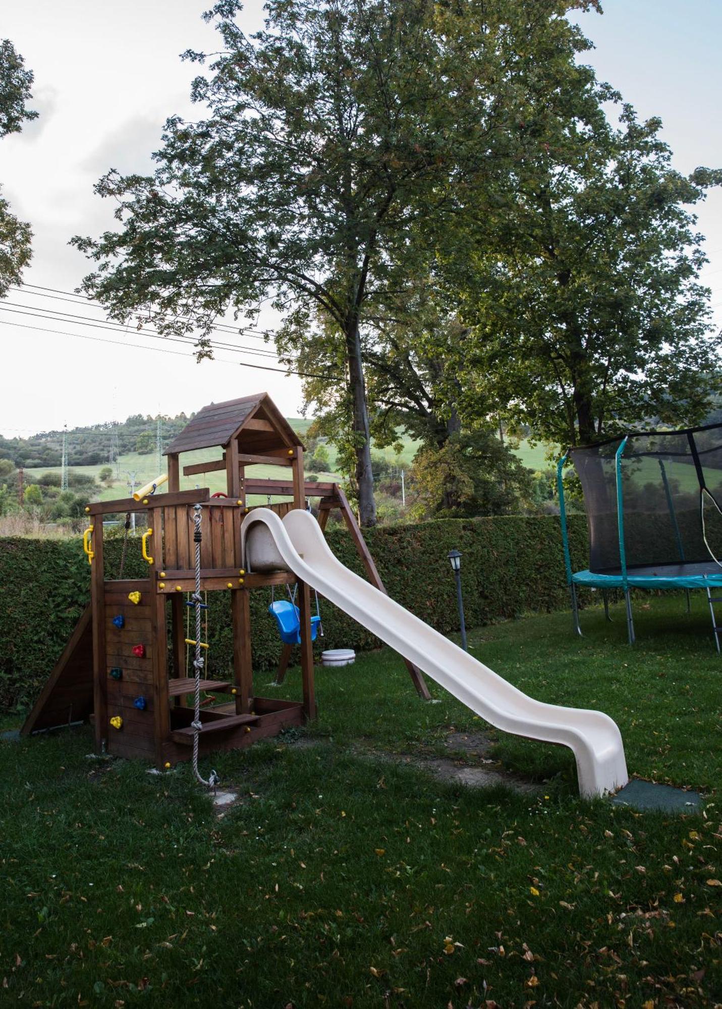 Penzion Za Mlynom Liptovská Teplá Exteriör bild